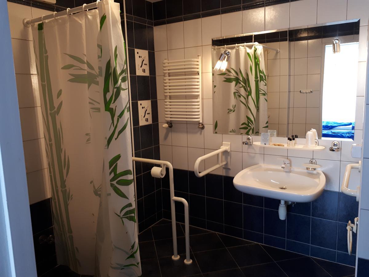 Hotel Jaskolka Ustron Dış mekan fotoğraf