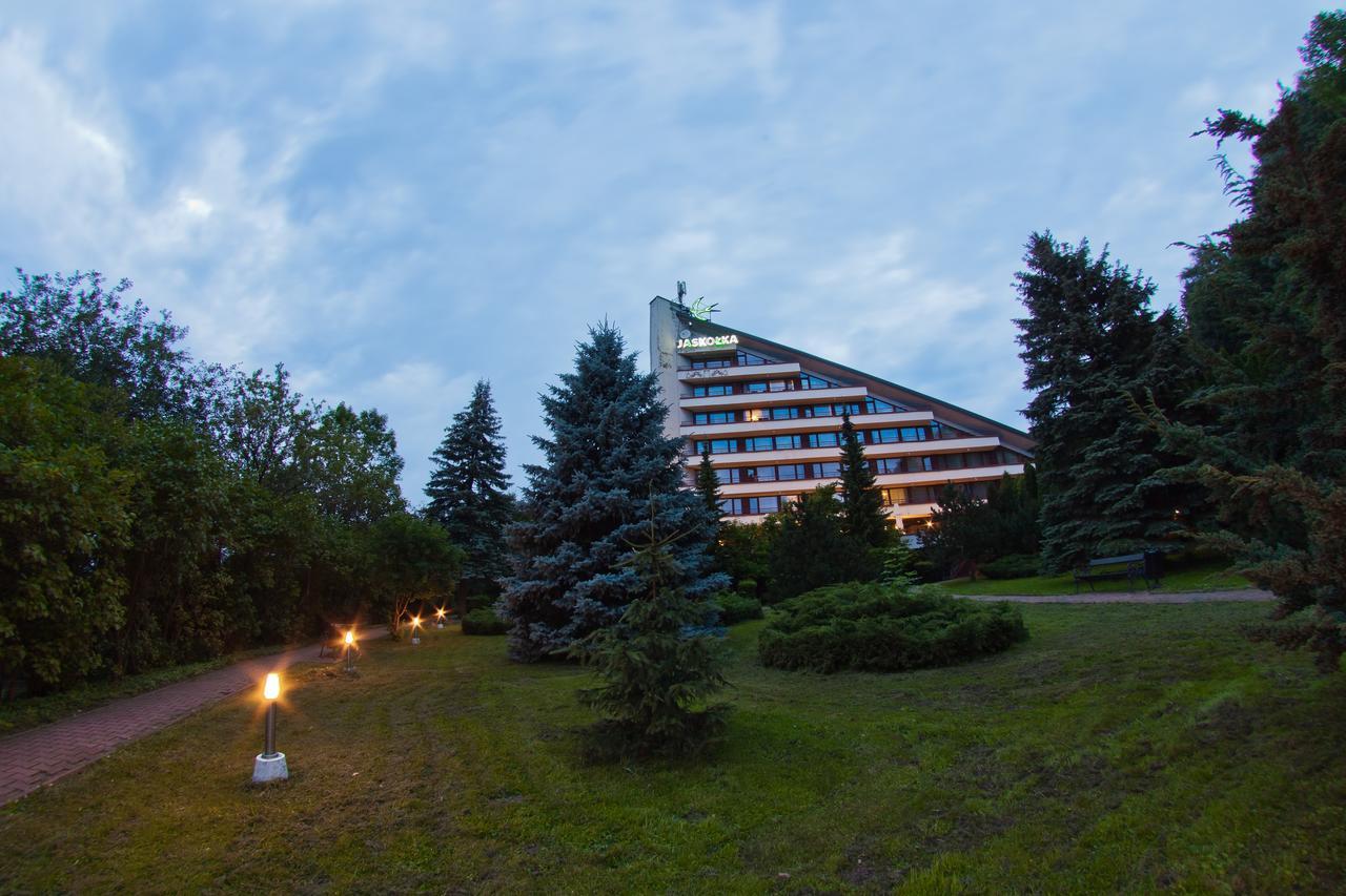 Hotel Jaskolka Ustron Dış mekan fotoğraf